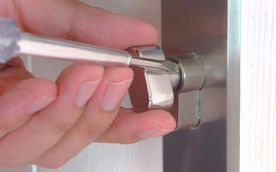 ouvrir une porte